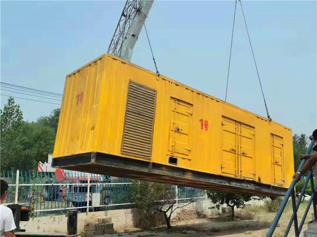 东丰300KW柴油发电机组油耗是多少？