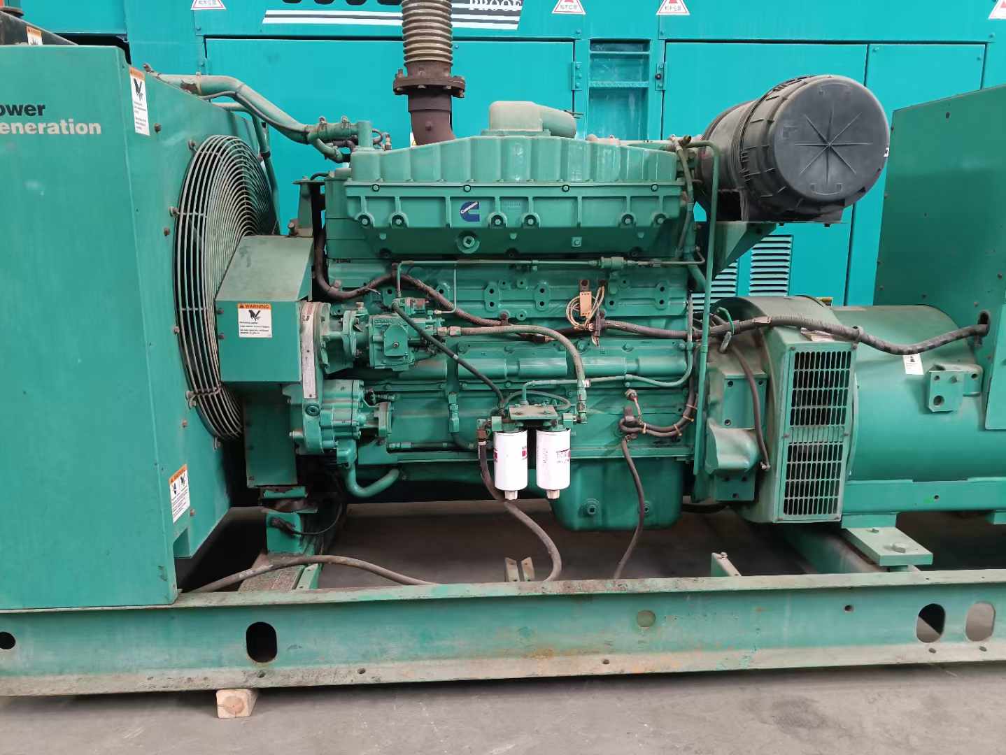 东丰过载会对 600kW 柴油发电机组造成哪些损害？